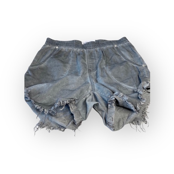 VHTF: new One Teaspoon ☻︎ Hunters Lightweight Denim Cut Off Shorts ☻︎ Danger 25 - Picture 6 of 16